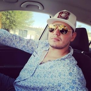 Meet your Posher, Bernardo